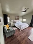 2-Bedroom/2 Bath Vacation Rental at Green Valley Park, Beautiful Views of Lake Hotels near Fossil Creek Wilderness
