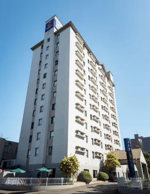Comfort Hotel Joinville Hôtels à proximité de : Casa da Memória e Cemitério do Imigrante de Joinville