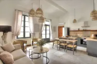 South-facing suite with terrace in town center