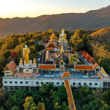 Darin Chiangmai Hotel and Residence Отели рядом с достопримечательностью «Храм Рампэнг»