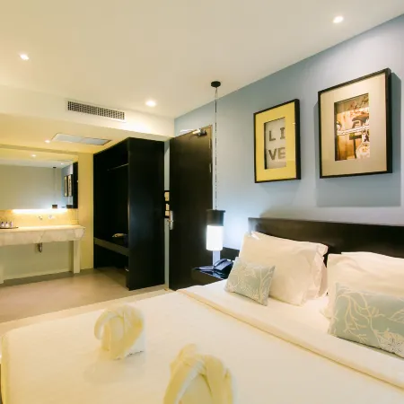 The House Patong Отели рядом с достопримечательностью «Стадион для бокса Бангла»