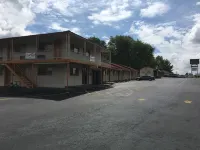 Finn's Motel Hotels in Saint James