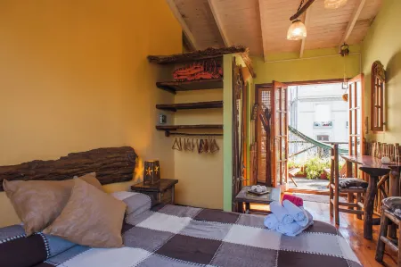 Apassionata Tango Hotel Отели рядом с достопримечательностью «Pasaje Roverano»