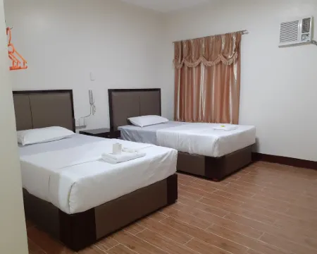 Meaco Royal Hotel - Ilagan Hotels in Isabela