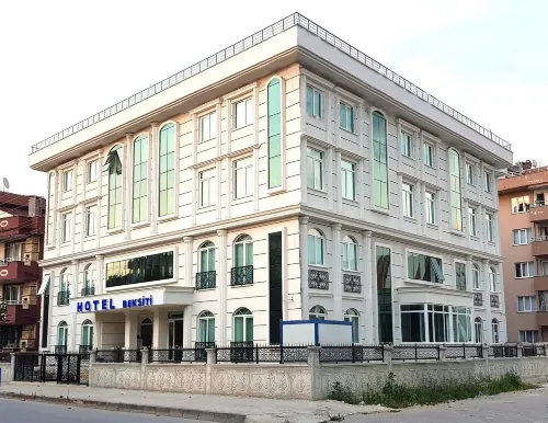 BEKSİTİ Hotel - parcheggio