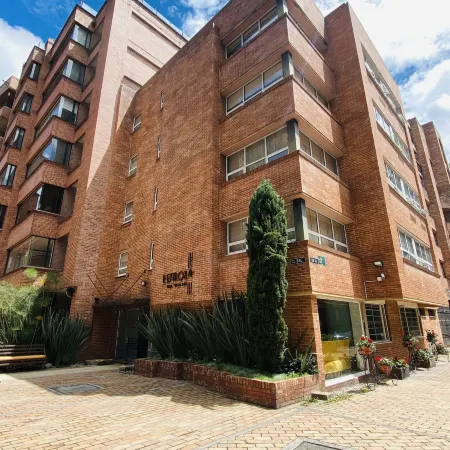 Hotel Retiro 84 Отели рядом с достопримечательностью «Зона T»