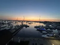 The Newport Harbor Hotel & Marina - Scenic