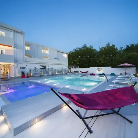 Love Boat Hotel - the Original