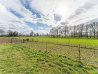 Spacious Farmhouse in Silvolde with Garden Hotels in Silvolde