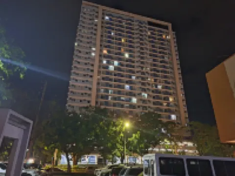 Bright Studio Sleeps 3 with Parking and City View