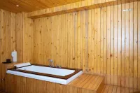 Hotel Global - Hot Tub
