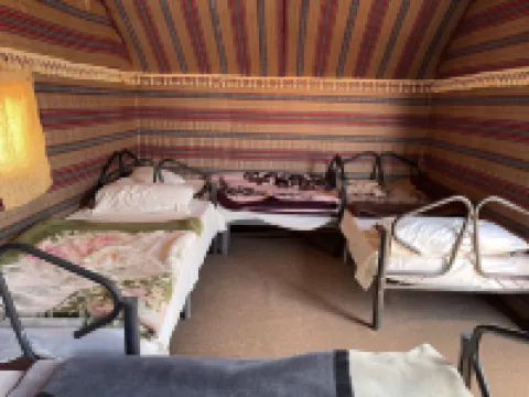 卡勒德營地 酒店