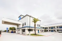 Palace Inn Blue Edgebrook Hotels near William P. Hobby Airport
