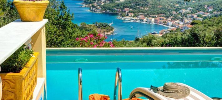 Theodora Villa - 2 BR Tranditional House Close to Gaios Town Hotels in Paxi