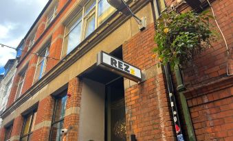 Rezz Temple Bar, Dublin