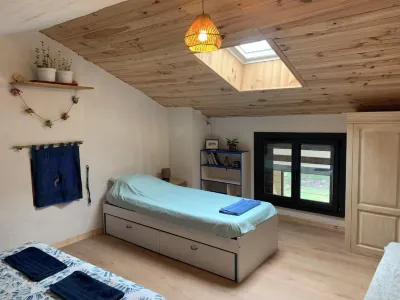 Les Favouilles - Gîte & Chambres D hôtes Các khách sạn ở Niozelles