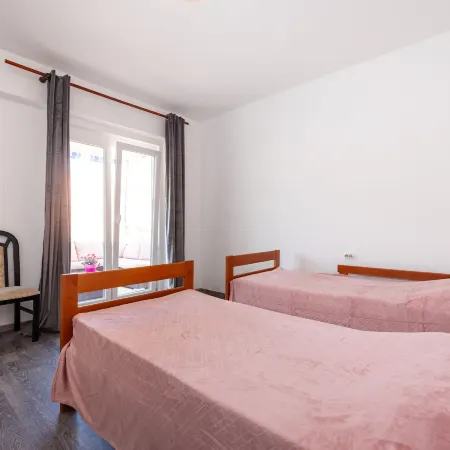 Apartments Valy 6 Center Novalja