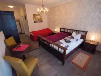 Pension am Schloss Hotels in Dahme-Spreewald