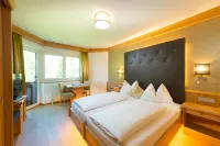 Hotel Alpina
