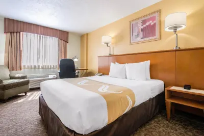 Quality Inn & Suites Near the Theme Parks Hotel a Orlando