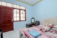 Losmen Parikesit Hotel a Purwosari