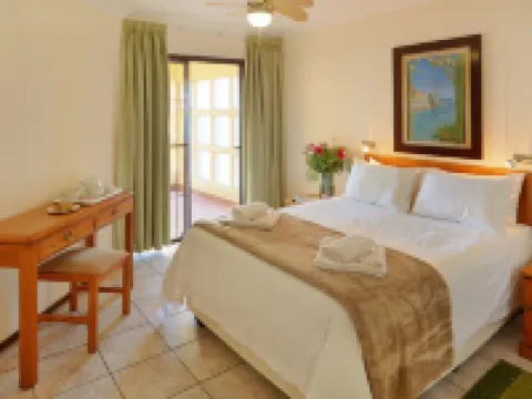 First Group Costa Smeralda Hoteles en Margate