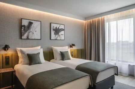 Q Hotel Plus Wrocław Bielany