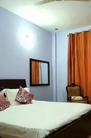 Columbine Bed and Breakfast Отели рядом с достопримечательностью «Helicopter Chowk (Heli Chowk)»