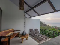 Akua Suites Ocean View Hotels in Tarcoles