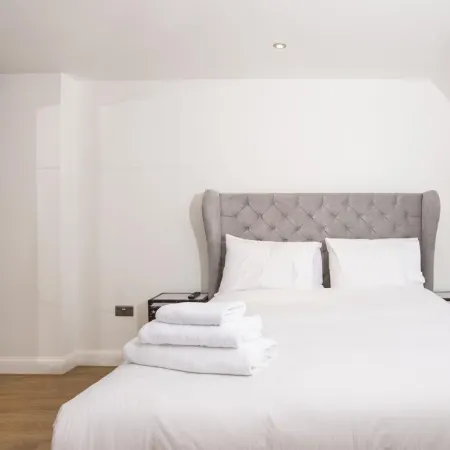 WS Flat 3 in Swindon