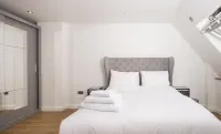 WS Flat 3 in Swindon - 3-Star