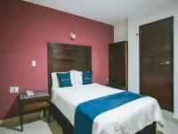 Hotel Granda Inn Hotels near Nuevo Amanecer Park