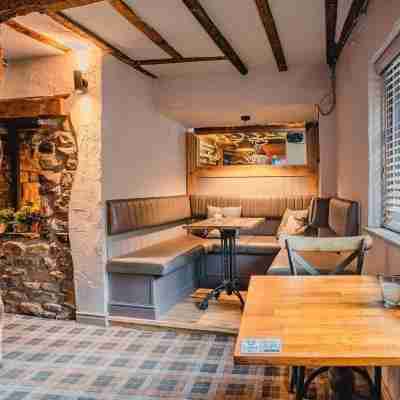 1 Bed Loft - Sleeps 2 - Parking - Wifi Others