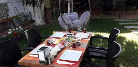 Düsseldorf Pansiyon Отели в г. Hacifeyzullah Mahallesi