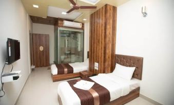 Avirahi Hotel