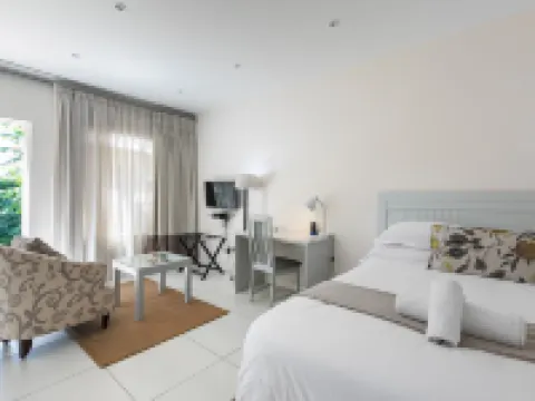 Emmarentia Guest House โรงแรมในแรนด์เบิร์ก