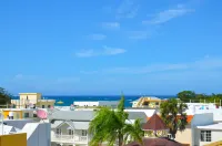Rosil Place Aparthotel by the Beach - Ocean View