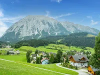 아파트먼트 타우플리츠, 스키 리프트 및 슬로프 근처 타우플리츠 호텔