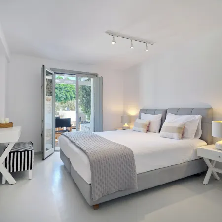 Empire Luxury Villas