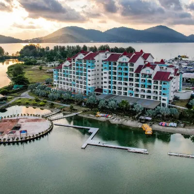 AnyLodge Waterfront Marina Island Pangkor (Lumut) マリーナ・アイランド周辺のホテル
