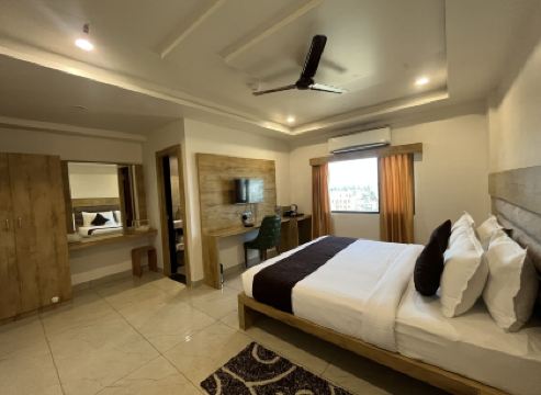 Clarks Collection Somnath