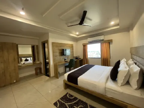Clarks Collection Somnath Hotels near Somnath Temple