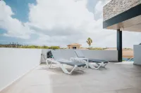 Gray Door Apartments - Adults Only