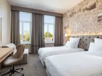 啟示山酒店餐廳維爾紐斯 鄰近聖伯多祿聖保祿教堂的酒店