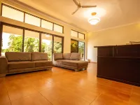 Trisek Hotel Hotels in Bugahya