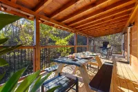 Whispering Pines Retreat by Ghosal Luxury Lodging