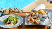 Alexander Beach Hotel & Spa - breakfast
