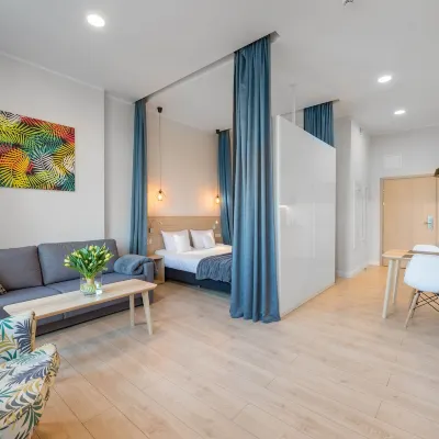 Apart Avenue 22 Hotels near Wodziczki Park