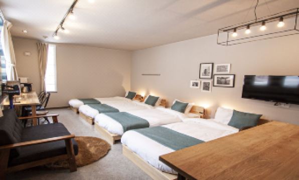 UCHI Living Stay KCU - Housity