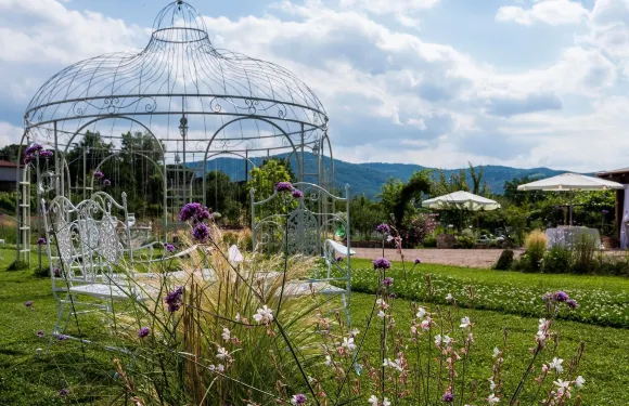 阿巴其亞賽特弗拉迪弗拉特利斯農家樂